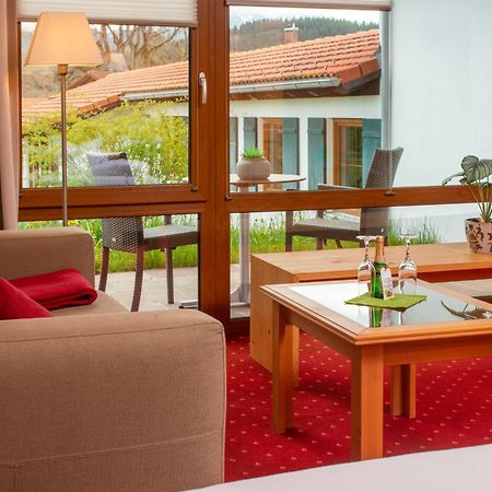 Landhotel Gockelwirt Eisenberg  Eksteriør billede