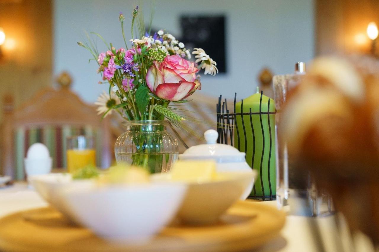 Landhotel Gockelwirt Eisenberg  Eksteriør billede