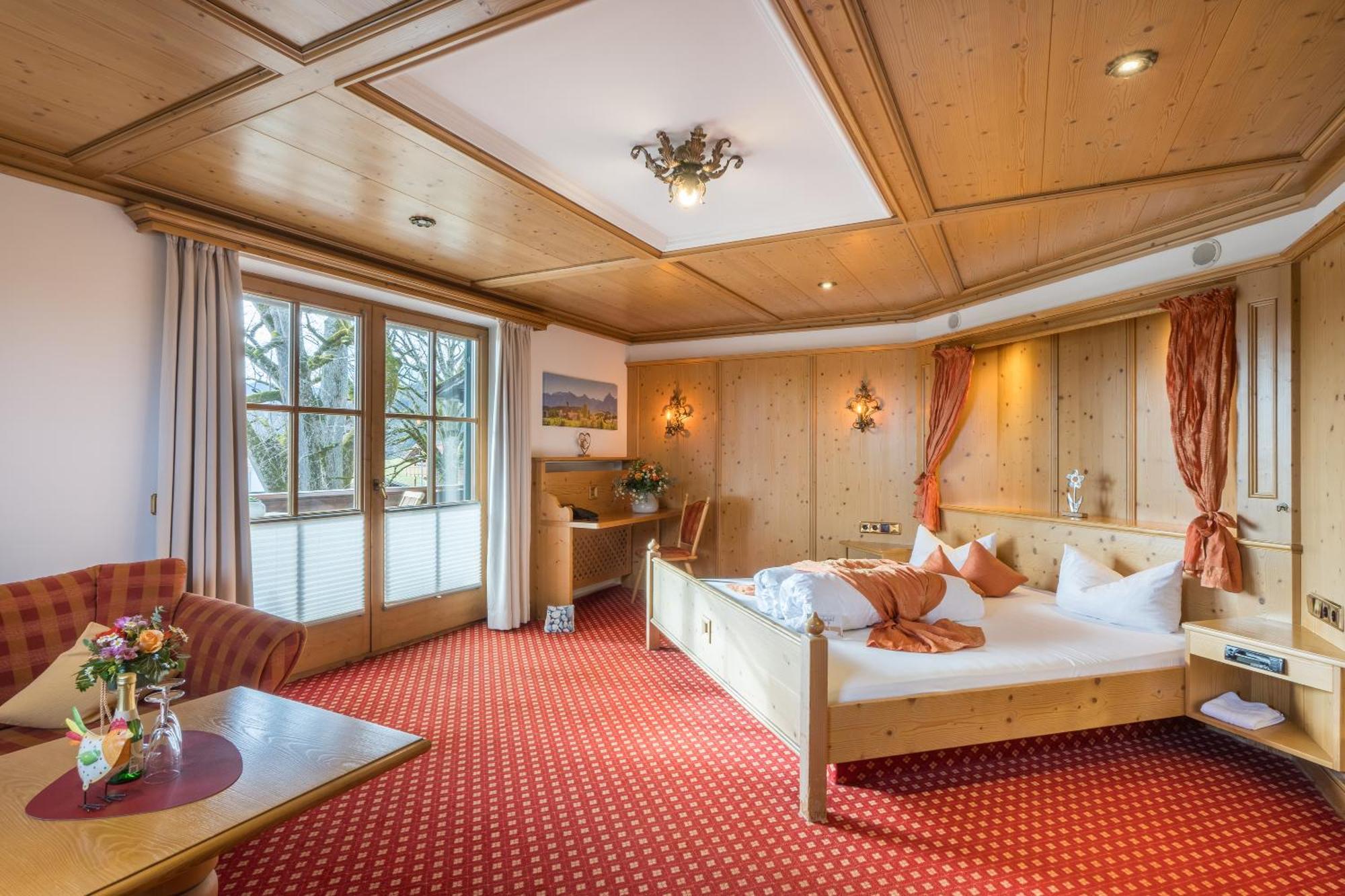 Landhotel Gockelwirt Eisenberg  Eksteriør billede