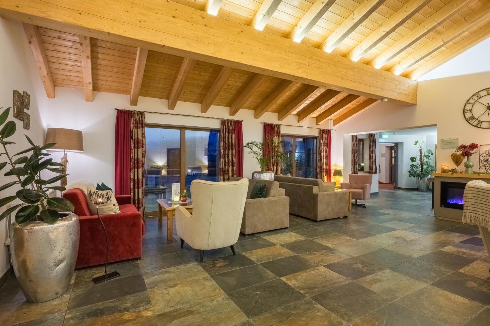 Landhotel Gockelwirt Eisenberg  Eksteriør billede