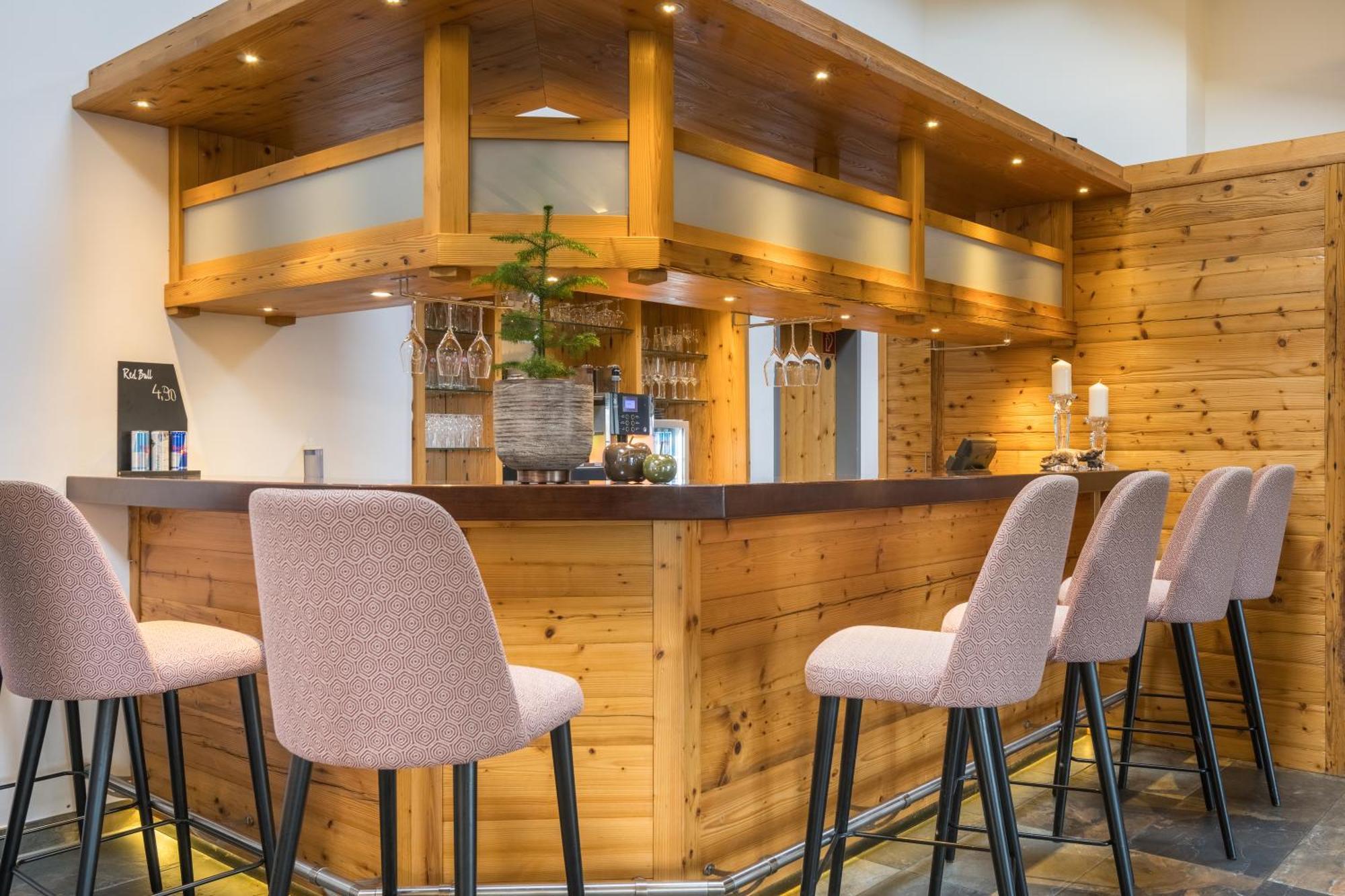 Landhotel Gockelwirt Eisenberg  Eksteriør billede