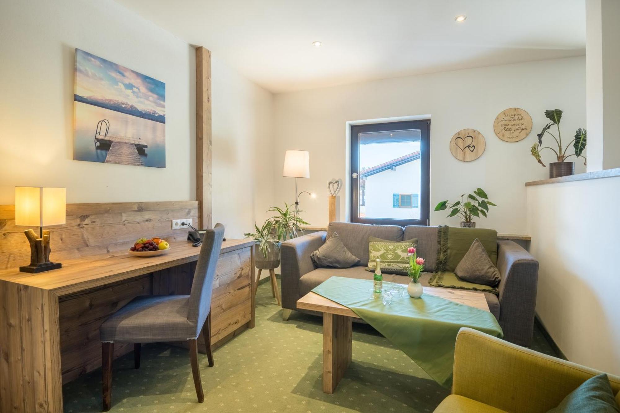 Landhotel Gockelwirt Eisenberg  Eksteriør billede