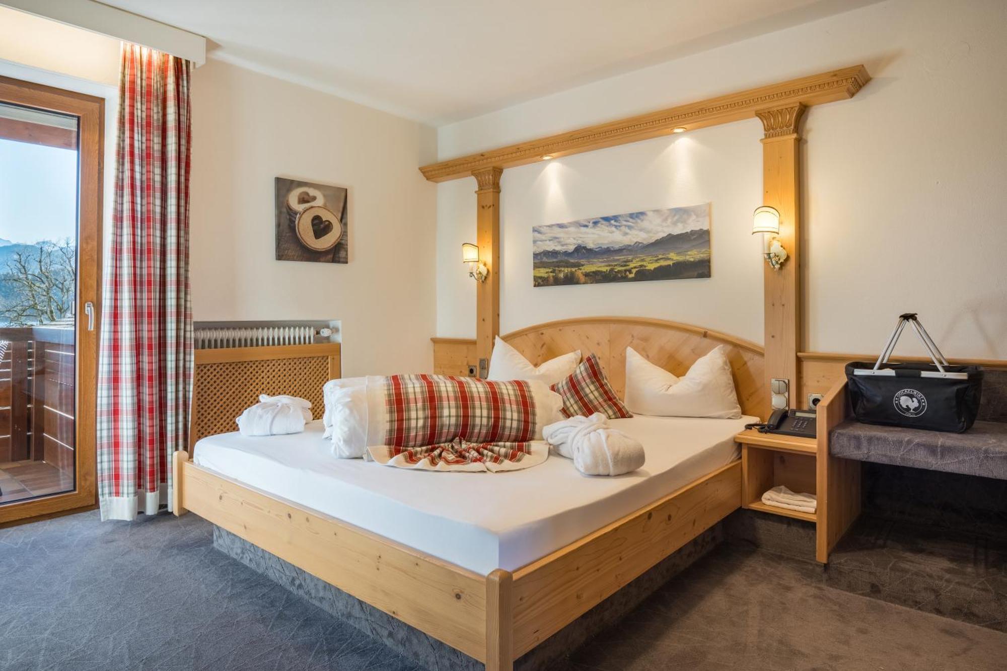Landhotel Gockelwirt Eisenberg  Eksteriør billede